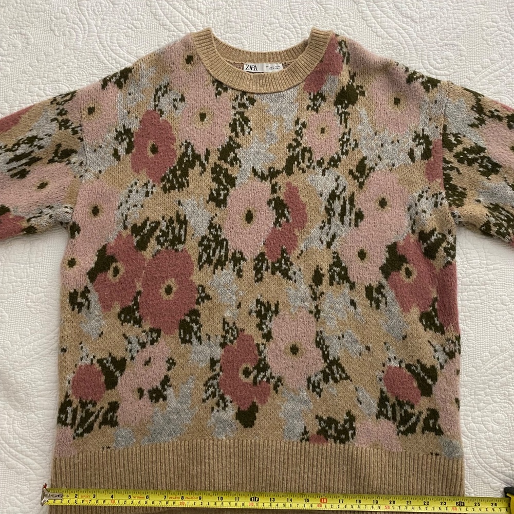 Oversized Zara Knit Sweater - Size L - Heavy Sweater - Warm - Pretty - Picture 10 of 12